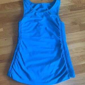 Lucy blue stretch workout tank, elastic sides, S